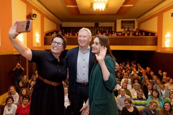 Bůh na bitevním poli. Talkshow se Sarah Haváčovou a Markem Orko Váchou Bůh na bitevním poli. Talkshow se Sarah Haváčovou a Markem Orko Váchou